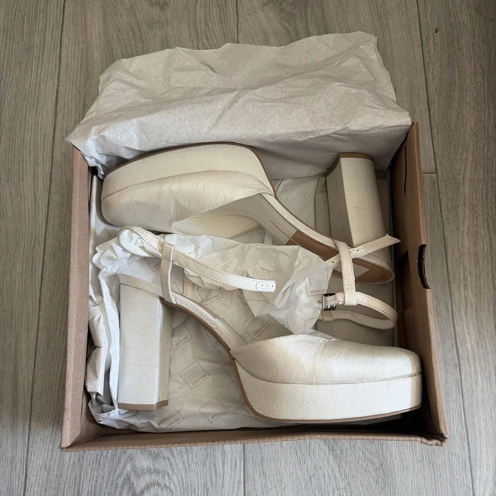 Dolce‎ Vita Claud platform satin heels